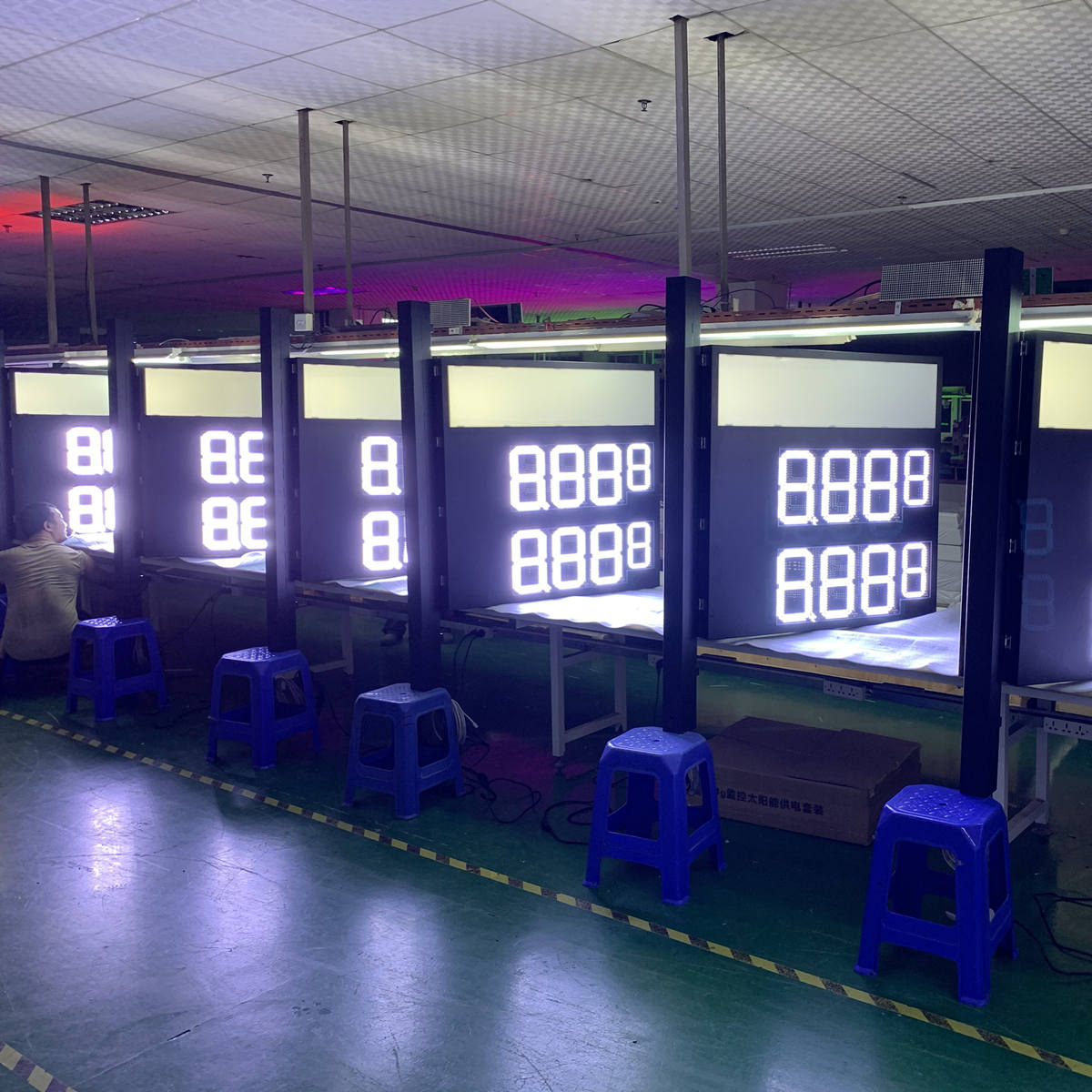 led petro signs aging test