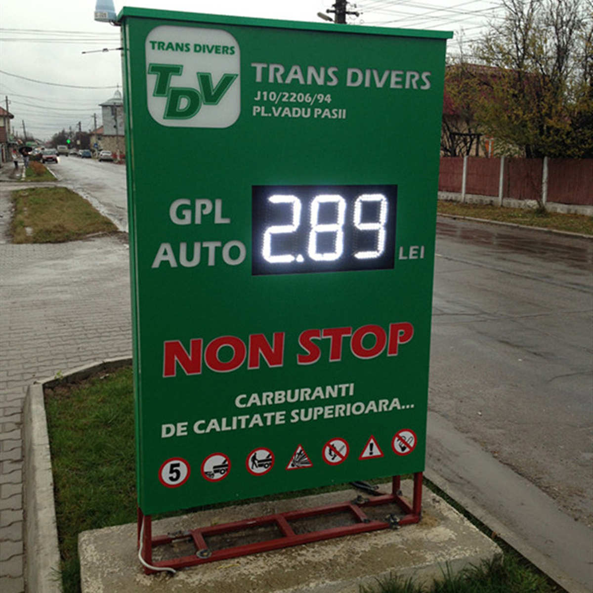 led gas display