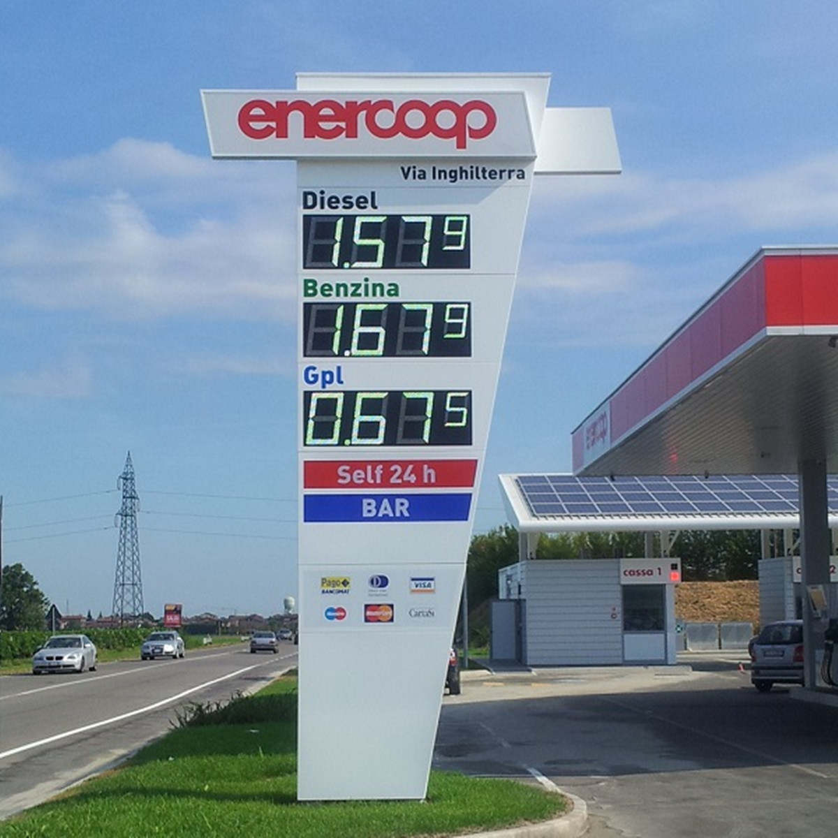 PLUS UNLEADED led signs